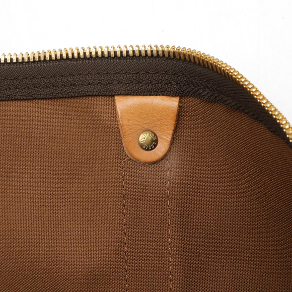 LOUIS VUITTON Brown Monogram Shoulder Bag - Picture 10 of 10